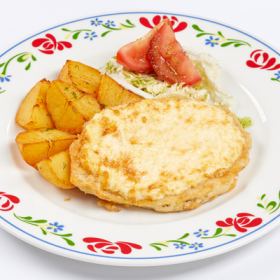 Куриная отбивная запеченная с сыром и жареным картофелем (СРЕДА)